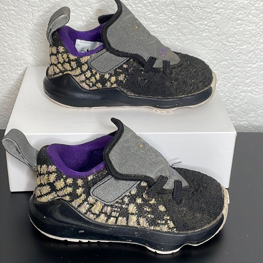 Nike BQ5596-004 Toddler Size 5C